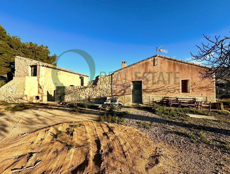 Foto d2b768e4-0748-4f2a-bf79-93b8e8d73ae8. Terreny residencial a Tibi
