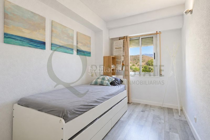 Foto b55a8c04-9579-493a-93b7-19524d9e8007. Pis amb aparcament piscina a Albufereta Alicante