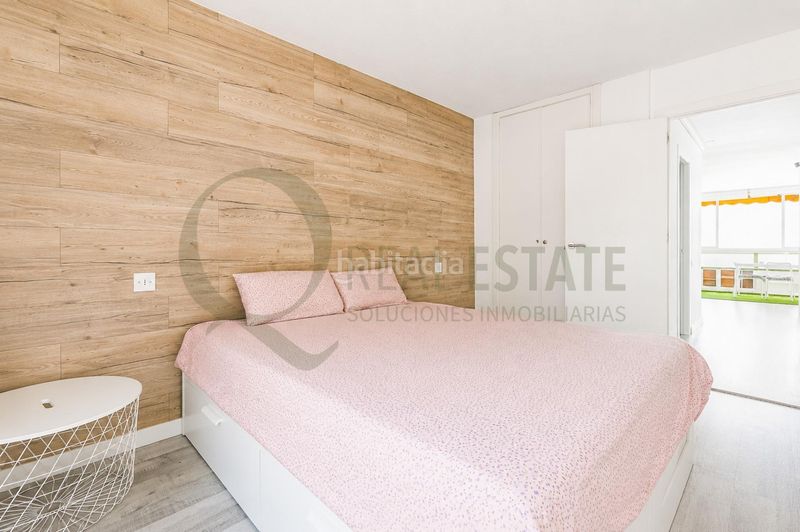 Foto fb2347c7-547c-40c0-b73c-42c7129595b0. Pis amb aparcament piscina a Albufereta Alicante