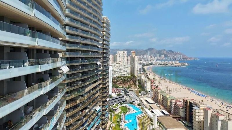 Foto 1e61d5ca-c003-41c6-a3be-897373985306. Piso icono de lujo en costa blanca diseño hitech, vistas infinitas al mar y máxima privacidad en Benidorm