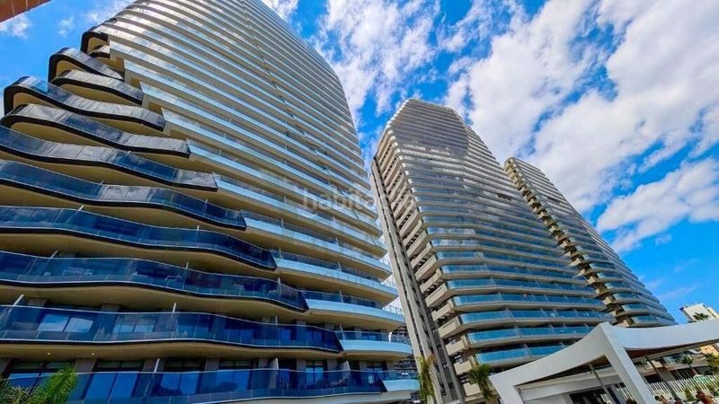Foto 1ffb8a4a-aa16-4700-bc39-29d15c31d160. Piso icono de lujo en costa blanca diseño hitech, vistas infinitas al mar y máxima privacidad en Benidorm