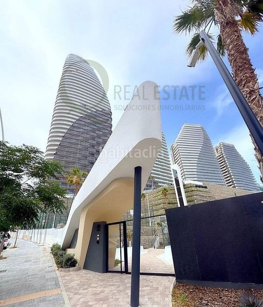 Foto e058a968-3cad-45b4-9f19-c3ef6b4098ae. Piso icono de lujo en costa blanca diseño hitech, vistas infinitas al mar y máxima privacidad en Benidorm