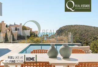 Xalet a Calle magnolias 86. Villa de lujo en cumbre del sol