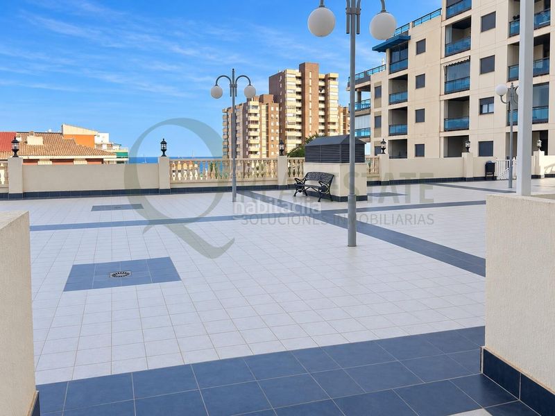 Foto 5c3b4318-4212-4ad7-a7d6-8641a9c9926c. Pis amb aparcament piscina a Campello Playa Campello (el)