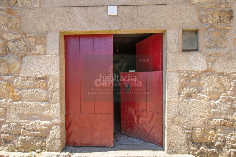 Foto fb9b4e87-b98d-405e-b53a-a1b345272c5b. Chalet mit parking in Guntín