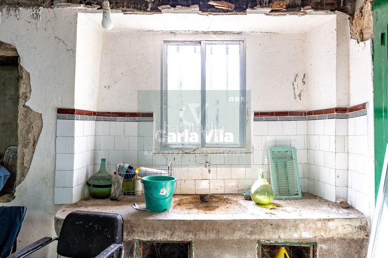 Foto 105f1baa-8817-4630-80cf-fb7c6b0ce6b0. Casa in avenida lugo 45 in Friol