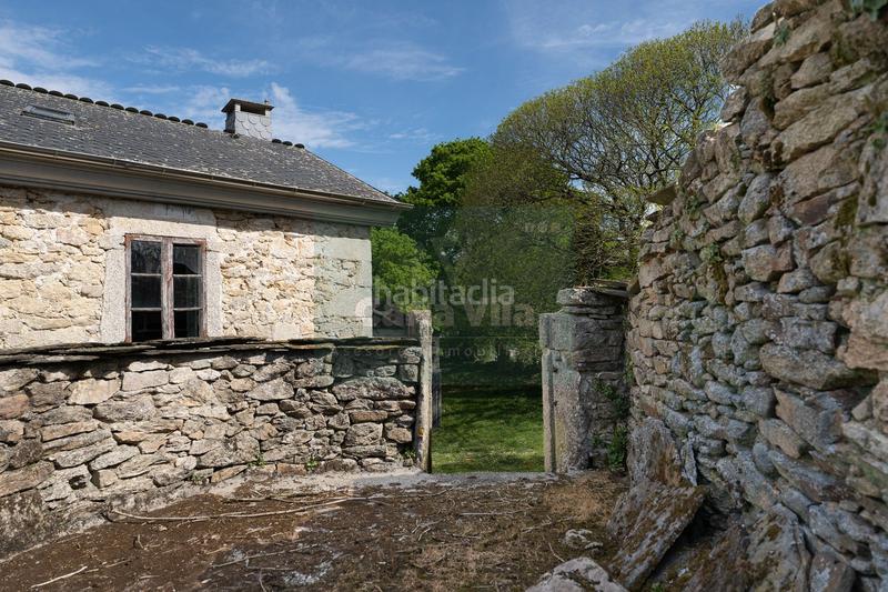 Foto 3d57b8a0-f62f-4645-a184-c86a0779a6d2. Casa in avenida lugo 45 in Friol