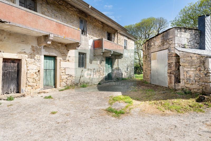 Foto c0fad92f-a56b-4575-8e6e-33d07bf912da. Casa in avenida lugo 45 in Friol