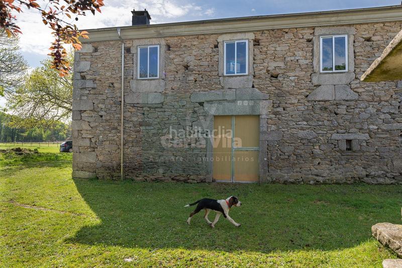 Foto e5ff3eab-ad3d-4387-b16a-8834fd3bb2ee. Casa in avenida lugo 45 in Friol