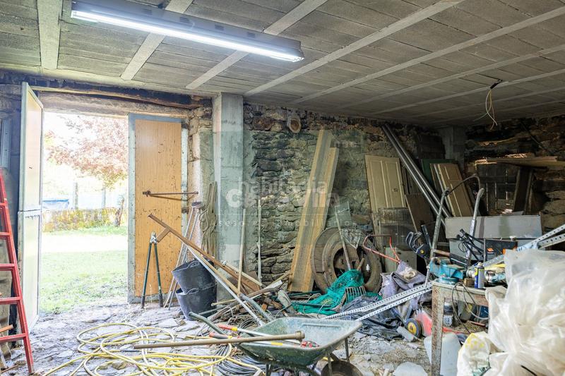 Foto faee5393-f0aa-43bb-b066-cb0e55949e6a. Casa in avenida lugo 45 in Friol