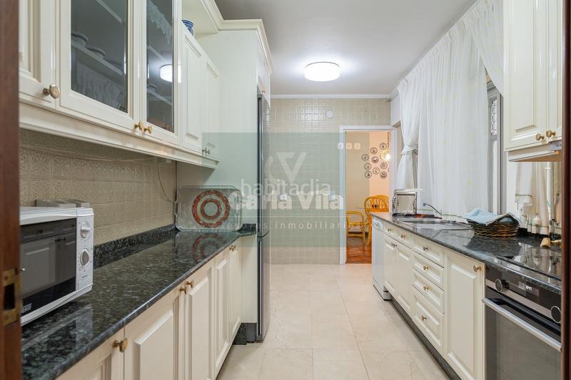 Foto cc7b2ae5-ab1c-4bce-8301-59af4f5c652f. Piso en rúa san pedro 16 en Centro - Recinto Amurallado Lugo
