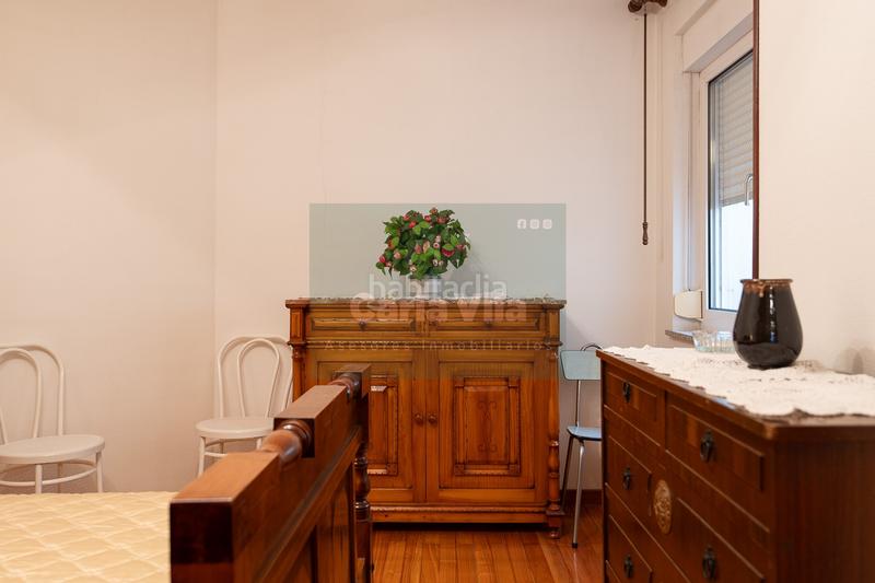 Foto 35f9ebfc-e4f9-4ccf-a735-287f96bf63b4. Piso amplitud y buenas condiciones en plena plaza fonte do rei en Lugo