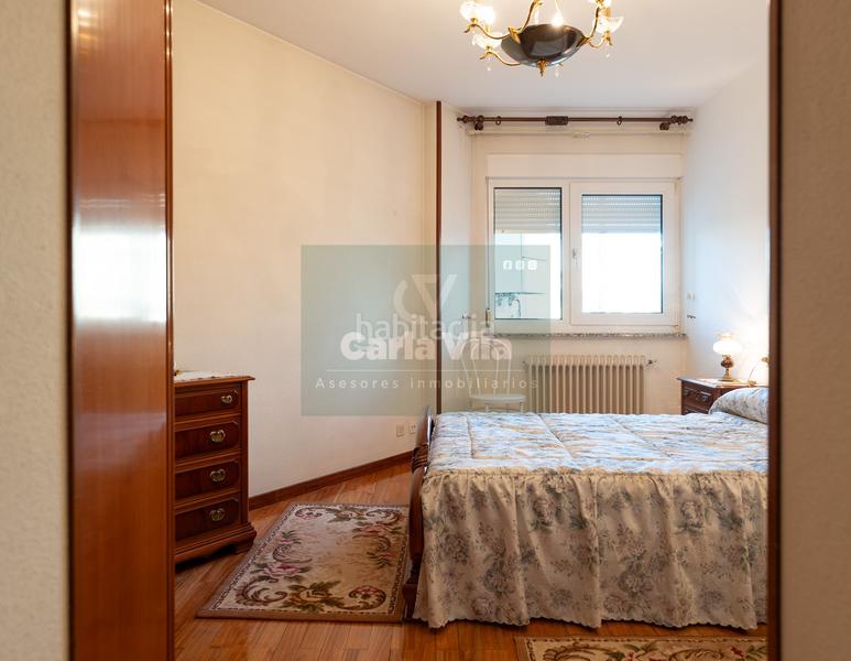 Foto 70784b00-0eab-4e11-b52f-d7ffa5fa290b. Piso amplitud y buenas condiciones en plena plaza fonte do rei en Lugo