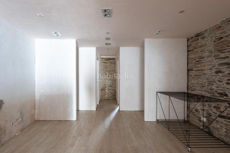 Foto 9f724fd8-9921-4d75-8f38-a2e926e050d4. Location local commercial avec chauffage dans Centro - Recinto Amurallado Lugo