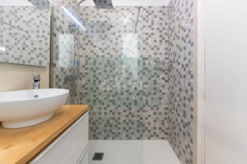 Foto b752874e-680c-46a7-8bdd-b9576be2e60b. Appartement avec chauffage dans A Milagrosa Lugo