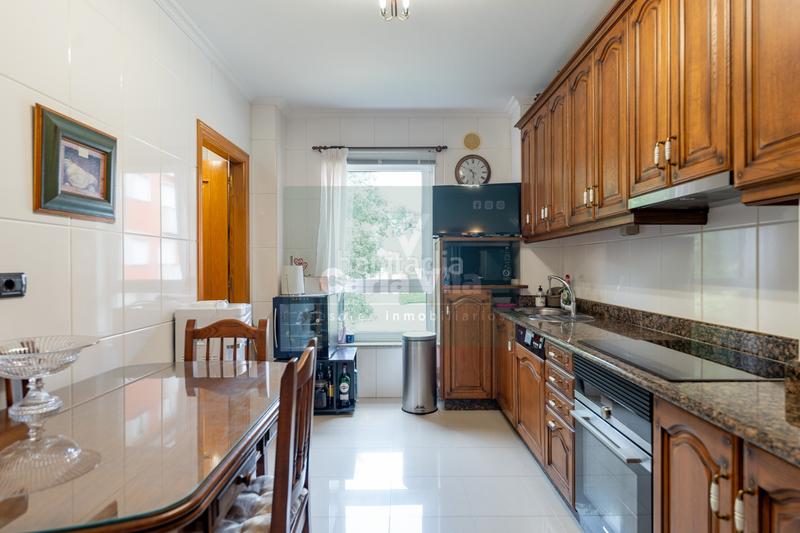 Foto f1a398e8-3ec2-45b5-aaff-339155c102ad. Dúplex  en estado envidiable, con dormitorio en planta baja en Lugo