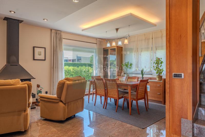 Foto f7815983-5276-4f52-aace-8d18c3f9ac5b. Chalet con riscaldamento parcheggio in Outeiro de Rei