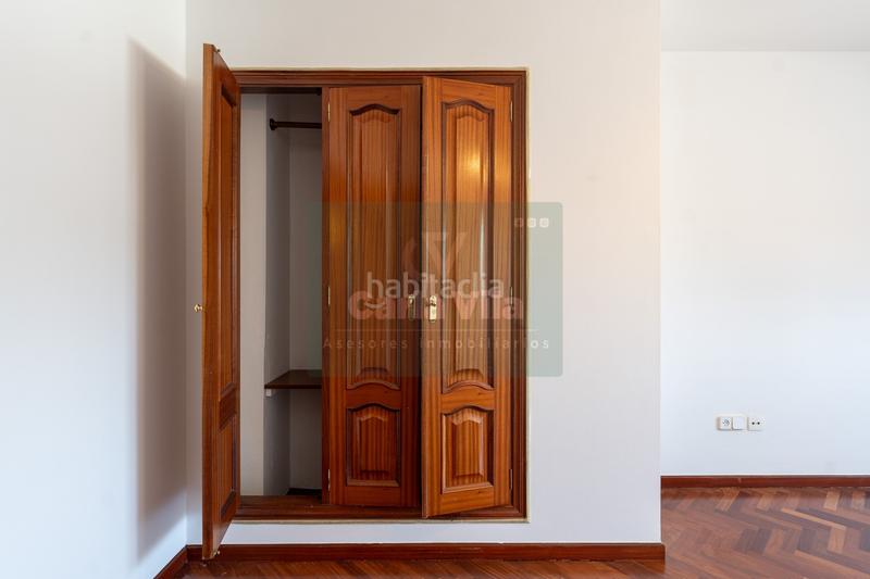 Foto 452178be-2910-4f6c-82d6-7eff22d550ed. Appartement avec chauffage parking dans Fingoi Lugo