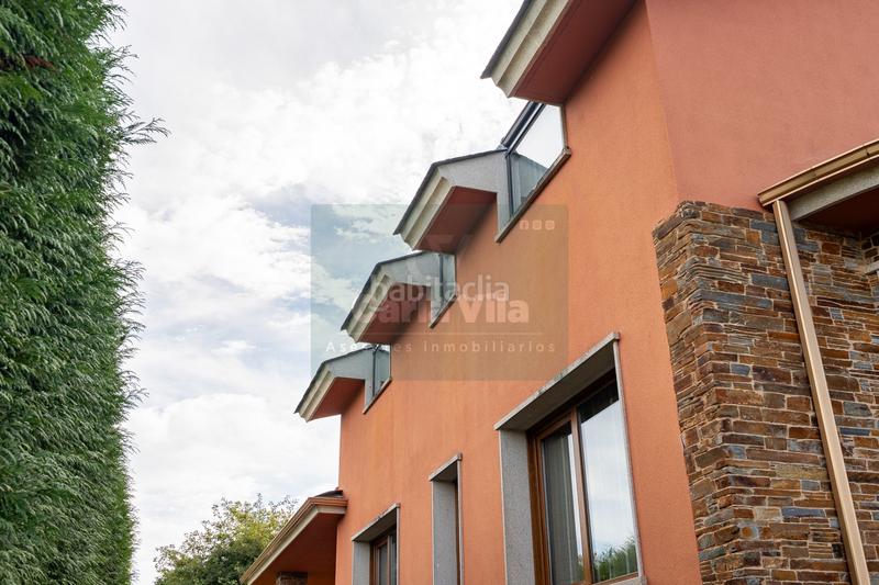 Foto 59caef40-38b0-4c27-9bb6-9a4c3ab2616f. Chalet mit kamin heizung parking pool in Parroquias del Oeste Lugo