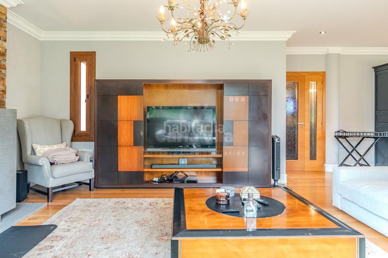 Foto cd90370b-1ea0-4c89-9a88-290c54eec5a3. Chalet mit kamin heizung parking pool in Parroquias del Oeste Lugo