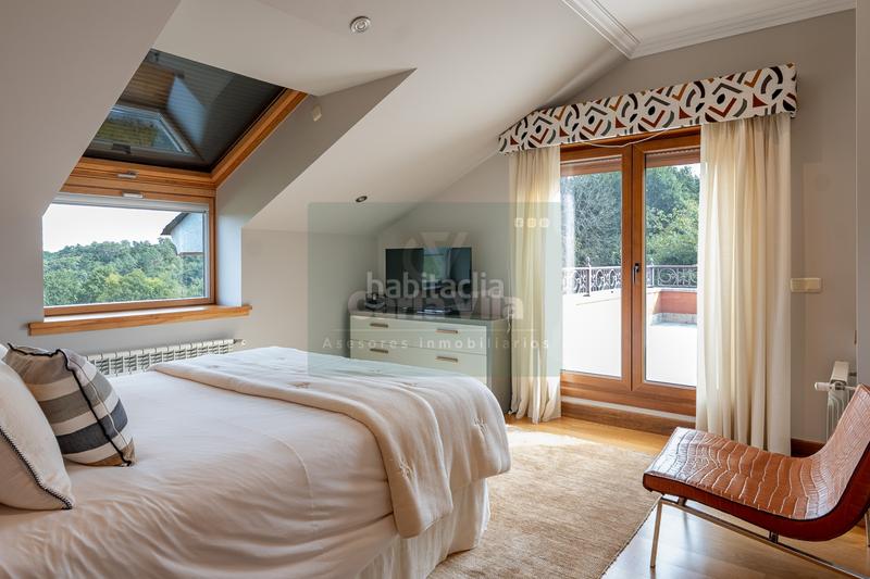 Foto eec1498f-daa4-45de-91d0-f4799d805edb. Chalet mit kamin heizung parking pool in Parroquias del Oeste Lugo