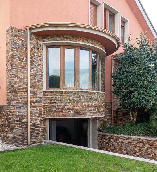 Foto f7e250b7-8d73-4fa2-adfb-4cd632bc8aa1. Chalet mit kamin heizung parking pool in Parroquias del Oeste Lugo