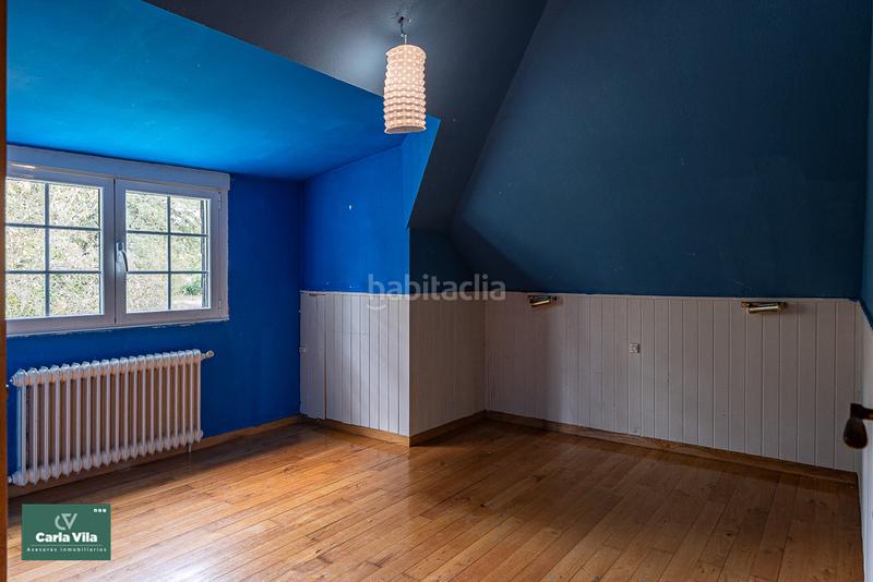 Foto 2485379a-fb9f-460c-8862-18ba9c46c6a5. Chalet avec cheminée chauffage parking piscine dans Lugo