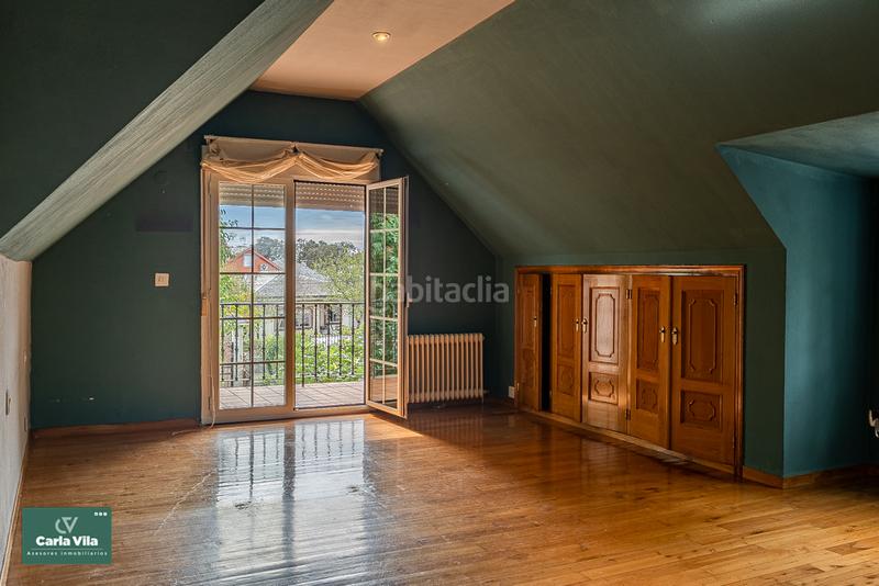 Foto 90f1d326-4cca-463a-bb34-72c8d3c73082. Chalet avec cheminée chauffage parking piscine dans Lugo