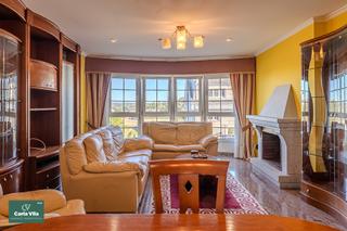 Chalet  Estrada de portomarín. Chalet independiente a 3 minutos de lugo, vistas abiertas y jard