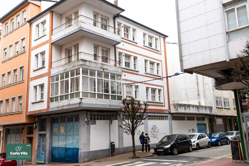 Foto f5016661-143a-4c88-9873-c4a0dbcfec32. Building in rúa irmáns carro 14 in Paradai Lugo