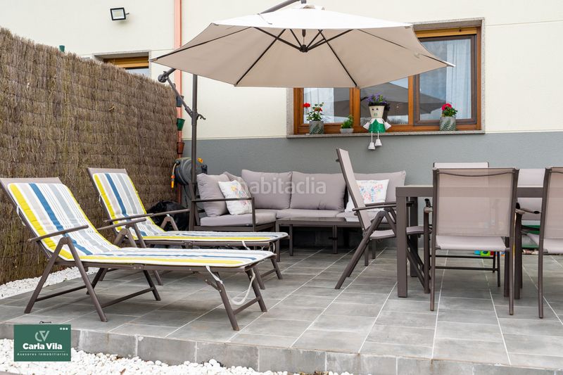 Foto c6153fd5-7532-4fad-bd35-3761fff0e04a. Casa aparellada amb xemeneia calefacció aparcament piscina a Lugo