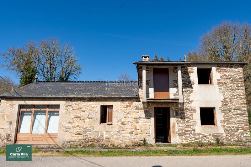 Foto 76f40190-7612-4522-94ff-30efa7253446. Masia amb xemeneia a Begonte