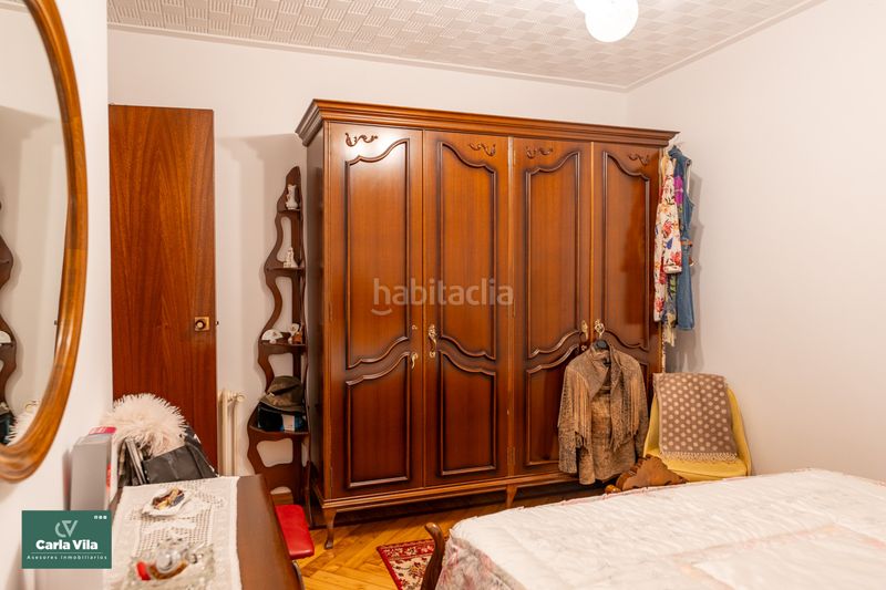 Foto 05a93f1d-daf2-4f9f-87af-67bdff2b30b1. Piso montero ríos. amplitud y terraza en pleno centro en Lugo