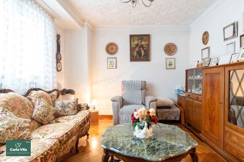 Foto 17b4be4e-951a-4b5a-b5d1-ba720f85cdc0. Piso montero ríos. amplitud y terraza en pleno centro en Lugo