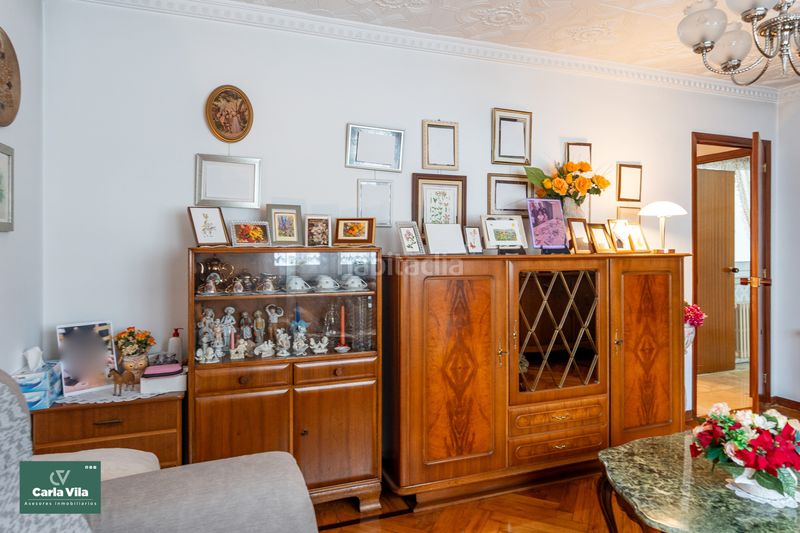 Foto 97d82071-d684-4a43-b35d-fd33bc4b5ad9. Piso montero ríos. amplitud y terraza en pleno centro en Lugo