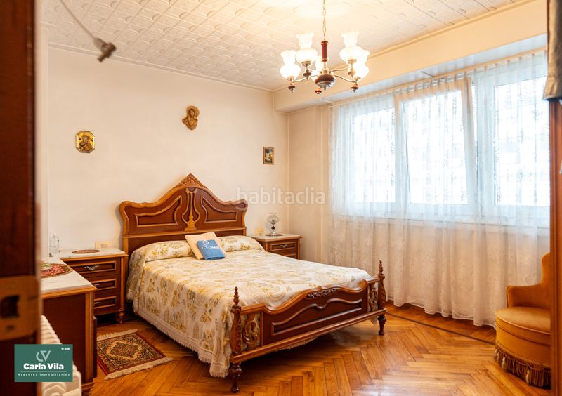 Foto a2c2a407-4f3a-4114-8d0f-5029a7d2f4a4. Piso montero ríos. amplitud y terraza en pleno centro en Lugo