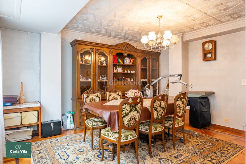 Foto cf9922ea-e09a-4d76-b6ee-ce2c43ed458d. Piso montero ríos. amplitud y terraza en pleno centro en Lugo