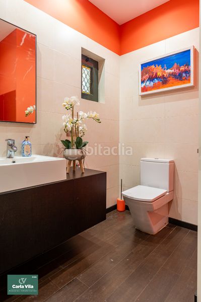 Foto 5435cc5a-5f9e-419f-a23e-086aed9b2f08. Chalet avec cheminée chauffage parking piscine dans Corgo (O)