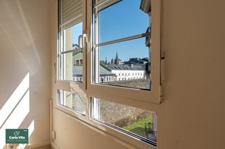Rent Flat in Ronda da muralla 193. Ronda muralla. clásico, renovado y en el mejor rincón del centro