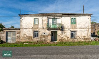 Masía  Lugar santa engracia. Casa de piedra en santa comba, a 7 kms de lugo