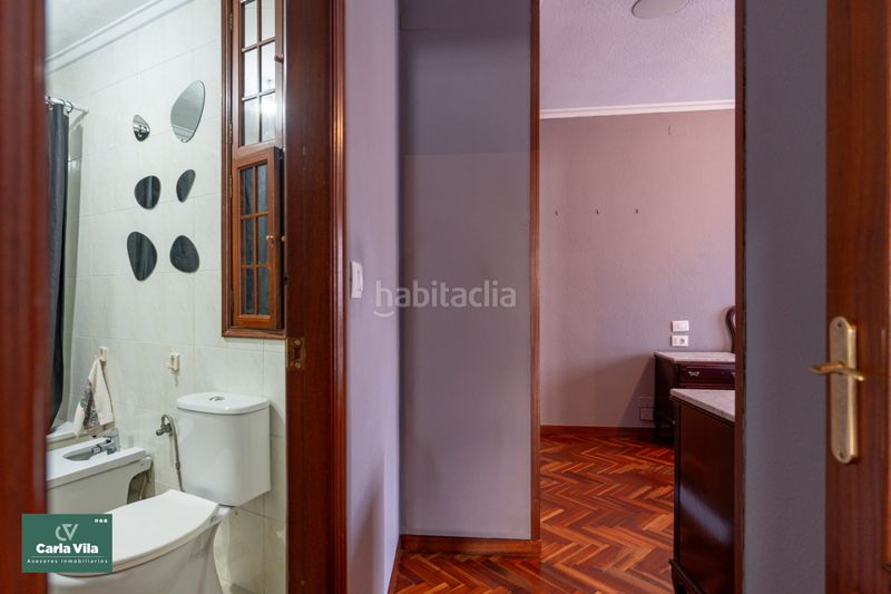 Foto 2e8a67c1-b3d0-461b-b039-7b954624f99a. Pis amb calefacció aparcament a Paradai Lugo