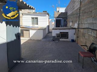 Edifici a Vecindario - El Doctoral - Cruce de Sardina. Edificio en venta en vecindario.