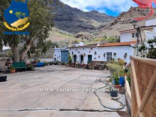 Casa aparellada a San Nicolás de Tolentino. Casa en venta en el prestigioso barrio de tasarte, gran canaria