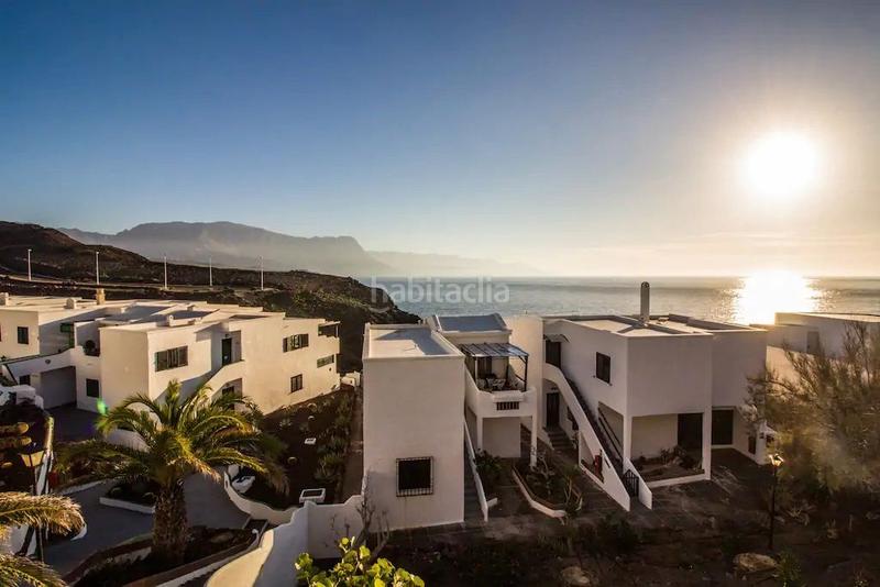 Foto 8a03fcd6-8c95-45d5-bab8-17e758f63972. Lloguer apartament amb piscina a Sardina Gáldar