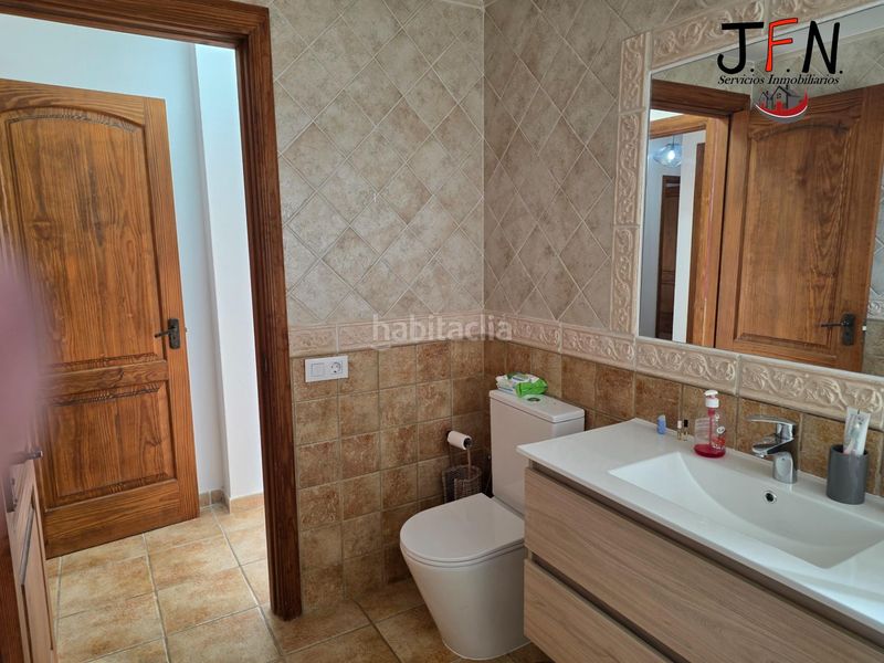 Foto 4eb356ba-921d-4d33-bdb6-d93b7fbf5459. Xalet amb aparcament piscina a Lajares Oliva (La)