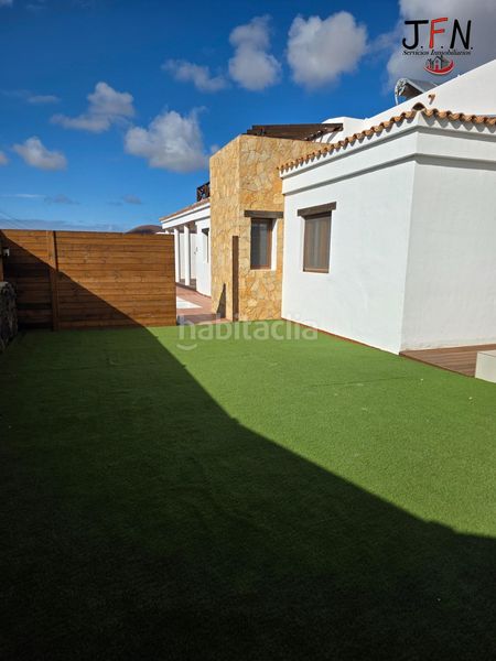 Foto 8774b7d9-3e08-4da2-b8e5-1e2958ef4017. Xalet amb aparcament piscina a Lajares Oliva (La)