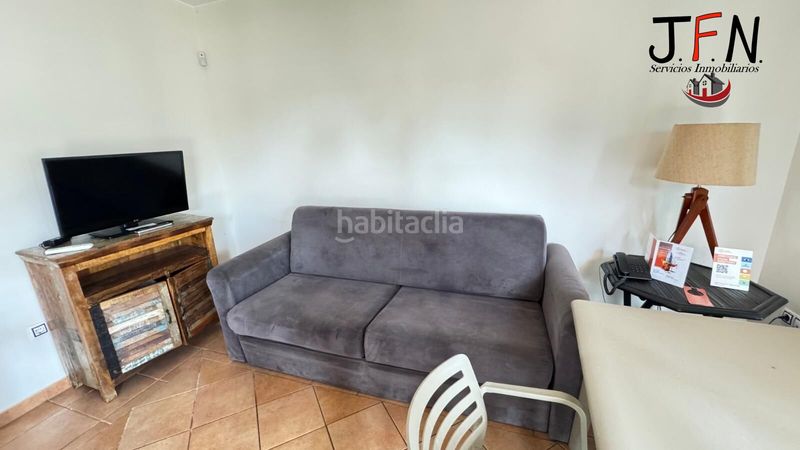 Foto 526d0606-85c2-4cb9-8952-fc40b06b3da6. Casa amb piscina a Majanicho Oliva (La)