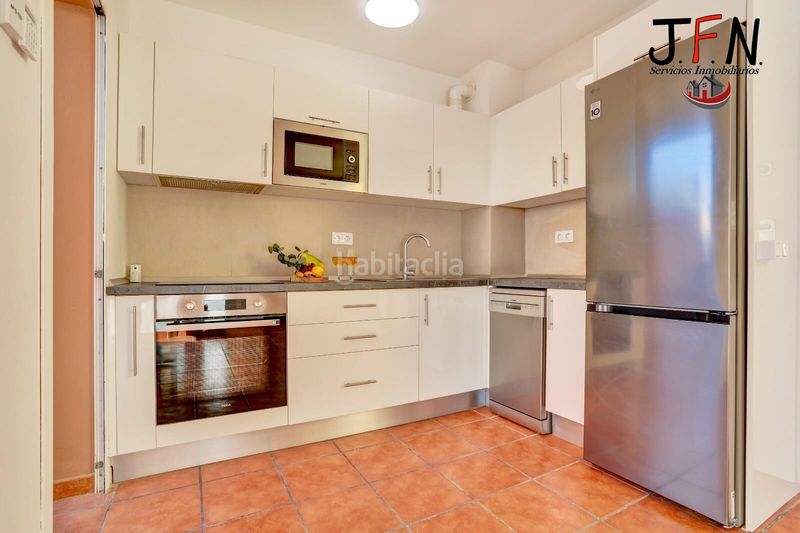 Foto c94486c6-15aa-4852-8e26-bc586289e952. Casa amb piscina a Corralejo Oliva (La)
