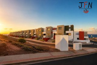 Casa  Castillo 3 fase d. Exclusivo tríplex con terrazas y vistas panorámicas en caleta de