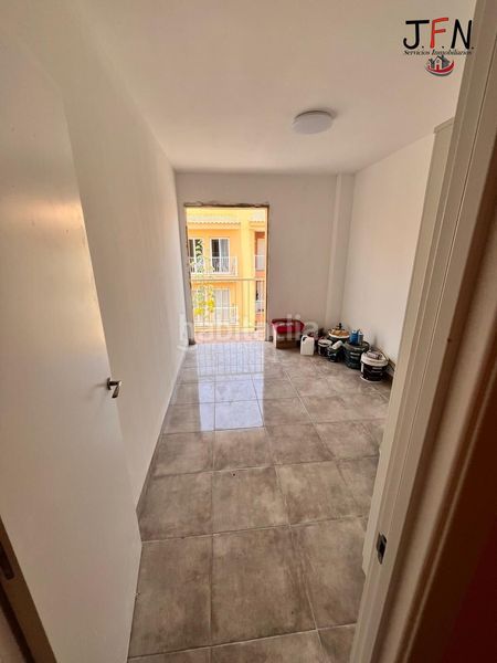 Foto f7a3eb25-94db-4f6b-8eba-8f29b7dd29ce. Apartament amb aparcament piscina a Corralejo Oliva (La)